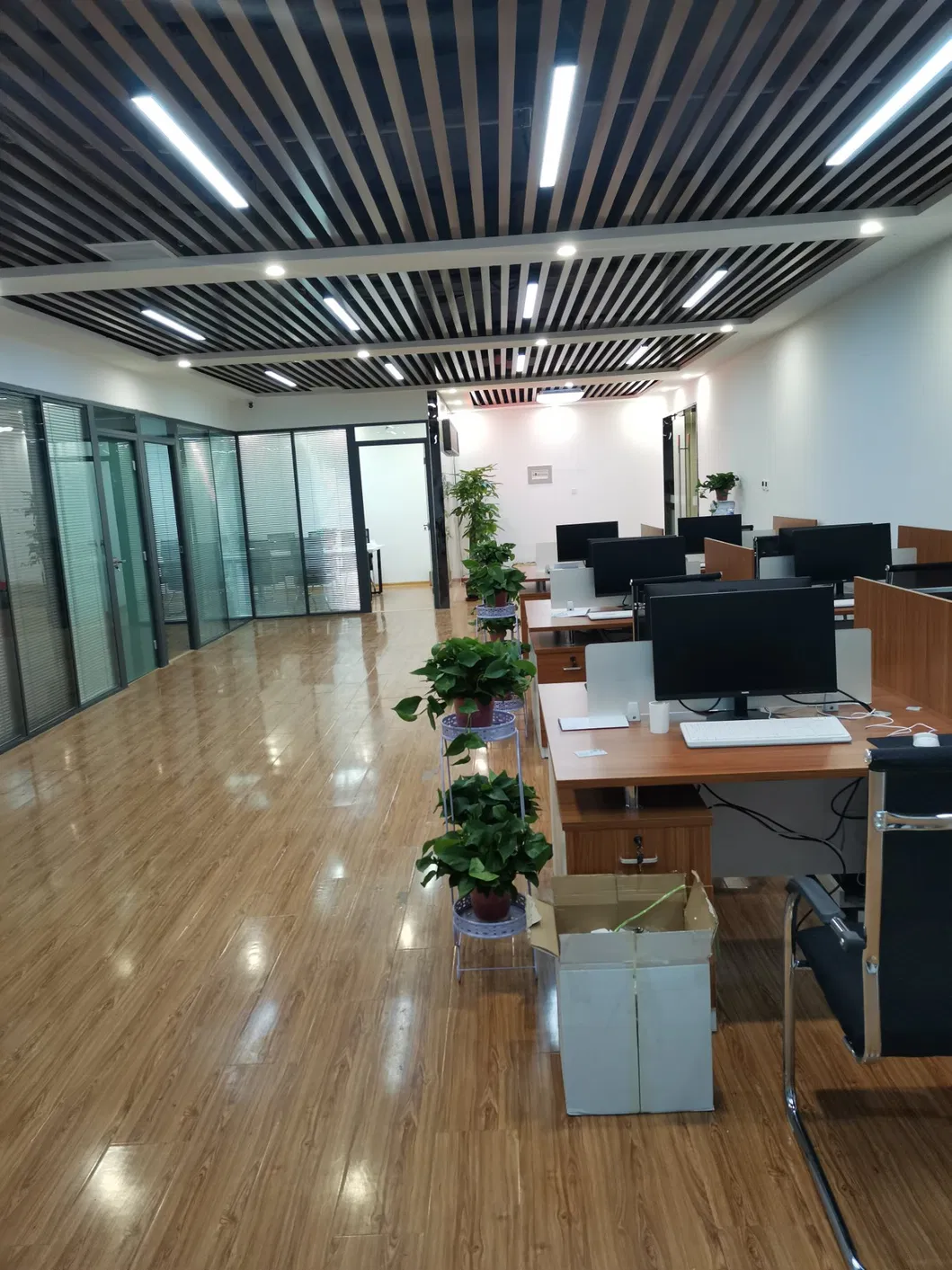 Teknik Soğuk Haddelenmiş Düşük Sıcaklıkta İşlenmiş Paslanmaz Çelik Rulo, Bobin ve İmalat İçin 0