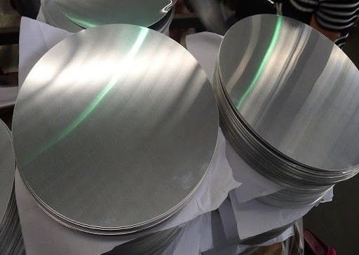 satın al Sınıf 1235 Gıda Alüminyum Çember Plaka Soğuk Şekillendirilmiş Gümüş Yemek Tepsisi online manufacture