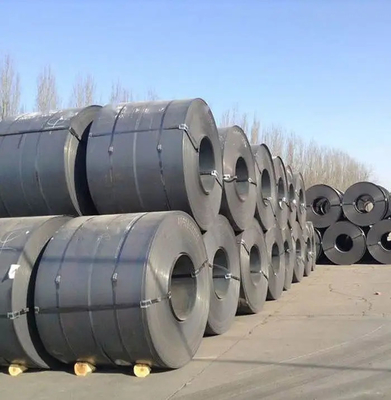 Sıcak olarak yuvarlanmış bobin Stock Kalınlığı 1.4mm 1.6mm 1.8mm Ss400 Q235 Q345 Karbon Çelik Bobin
