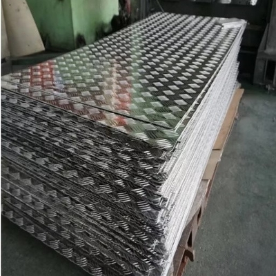 Soğuk / Sıcak Dolaştırılmış Paslanmaz Çelik Plakası 0.3mm ila 3.0mm 201 304 316L 410 430 321